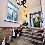 Haus Anna בית הארחה
