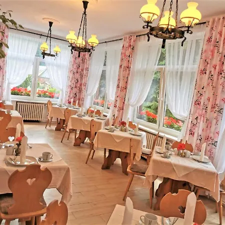 Gasthof Haus Anna 3*