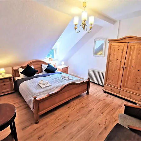 Gasthof Haus Anna 3*