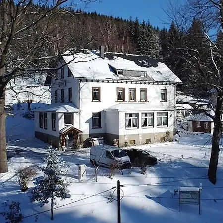 Pensión Haus Anna 3*